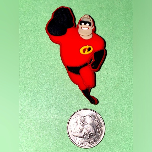 (10 for $15) Bob Parr The Incredibles Crocs Shoe Charms - Picture 1 of 1